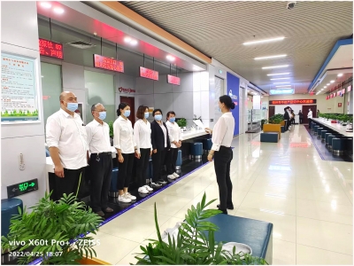 德州市人社局开展文明服务礼仪培训
