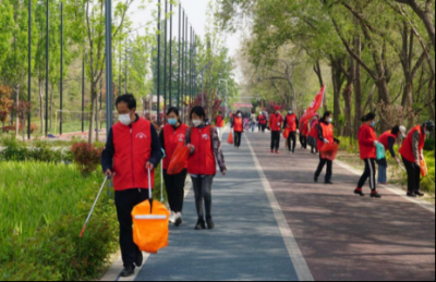 【创建全国文明城市】德州市义工志愿者联合会开展景区环境整治活动