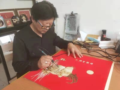 让非遗文化“活起来” | 刘成峰：麦秸画的传承与守护