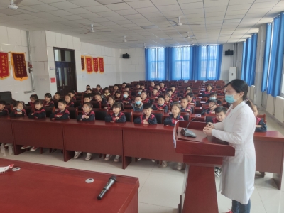 乐陵市中街道：中医药文化普及与推广“五进”活动走进挺进小学