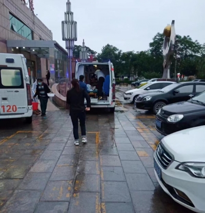 与时间赛跑！武城县交通运输局执法车开道护送重症儿童紧急就医