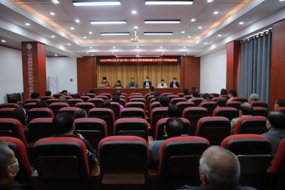 市委宣传部、市文明办联合开展“践行核心价值观 倡树美德健康生活方式”文明实践活动