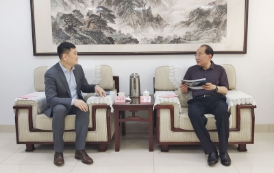 德州市委书记田卫东会见华科半导体客人