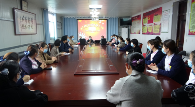 铭记南丁格尔誓言！齐河县中医院举行庆祝“5.12”国际护士节座谈会