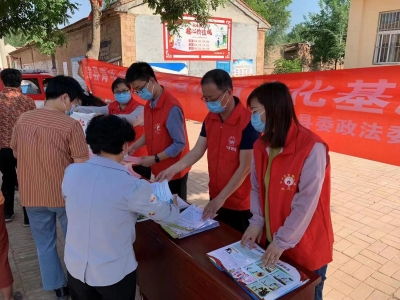 “五四”显担当！宁津县青年志愿者开展基层普法宣传