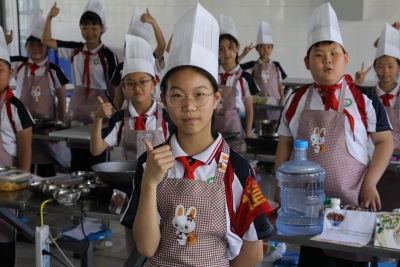小厨王争霸 | 长河小学东七校区举办厨艺大赛
