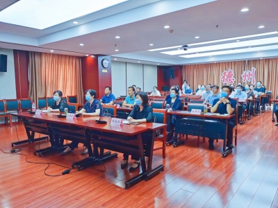 我市组织收听收看山东省全环境立德树人宣讲团成立暨“千人万场”宣讲活动启动仪式，德州市同步启动宣讲活动