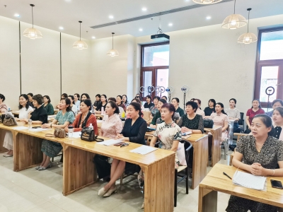 火了！乐陵“那时花开”合唱团开团1个月报名500人