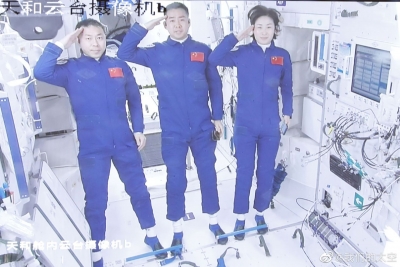 航天旅程｜出差天宫的爸爸给孩子的一封信