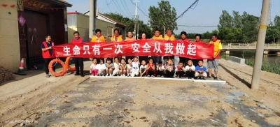 庆云县常家镇：预防学生溺水 党员在行动