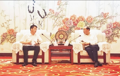 德州市委书记田卫东会见胜利石油管理局负责人