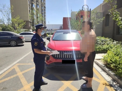 占用消防通道，武城3名车主被警告！