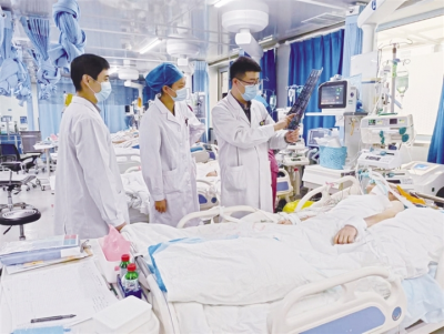杏林流芳六十载 砥砺奋进新征程 | 德州市第七人民医院神经外科副主任吕恩振：刀尖上的“舞者”