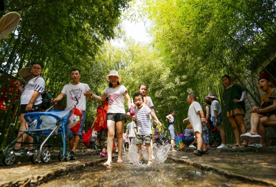 竹泉村又仙又美又凉快！朋友们抓紧约起，来！