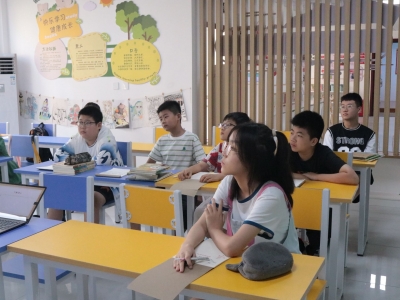 庆云县开展“彩虹伞·儿童关爱计划” 快乐暑假公益课堂