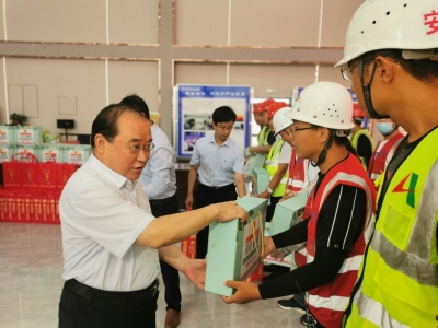 炎炎夏日送清凉 丝丝关爱润人心 | 德州开展挂图作战重点项目“送清凉”活动