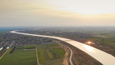 党报头条 | 平原：“十百千”引领强村共富 成立十个助力团 确定百名助力员 千人共建共同体 