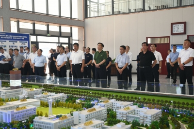德州市人大市政协组织代表委员观摩重点项目建设 卜祥联参加