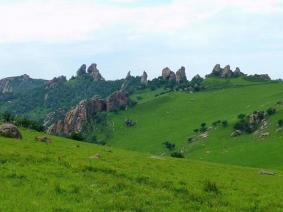 诗 | 赵维华：南乡子 · 登高赏新秋