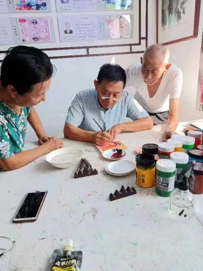 老手艺焕发新活力 | 乐陵朱集镇：枣乡农民画12类文创产品，总有一款适合你