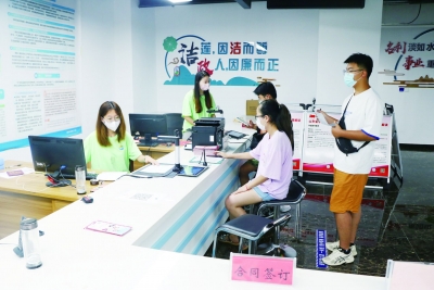 乐陵全力推进生源地助学贷款，不让一名大学生因家庭困难失学 