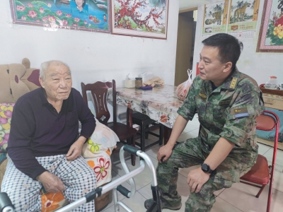 喜迎二十大 拥军献爱心 | 德城区退役军人事务局联合双拥企业慰问200余名老军人