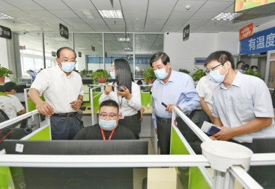 德州市委书记田卫东调研区域性消费中心城市建设工作