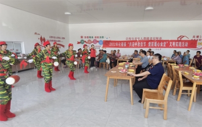 乐陵化楼镇：共迎中秋佳节 爱驻暖心食堂