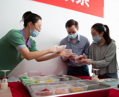 游览乡村、制作月饼、观赏非遗……外国友人走进临邑感受德州特色文化