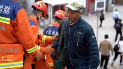 他和他们的故事