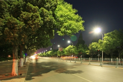 提前17分钟亮灯！德州市政：应对恶劣天气，为市民夜间护航