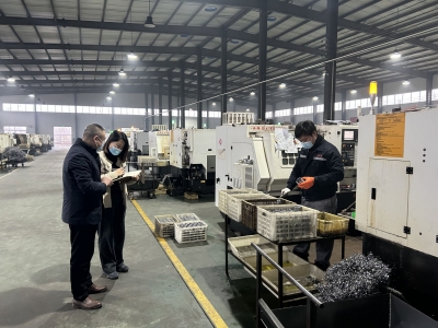 庆云县东辛店镇：政务服务“靠前一步”  企业生产“加快一步”