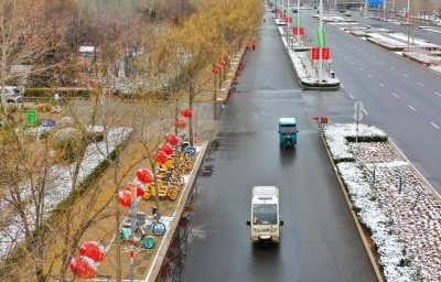 诗｜刘军荣：等一场雪（外一首）