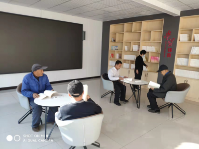 陵城区前孙镇开展“农家书屋 共读半小时”系列读书活动