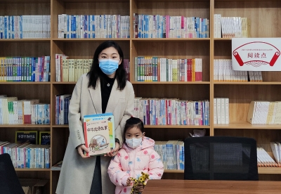 天衢新区宋官屯街道苗庄社区：社区图书角丰富居民文化生活