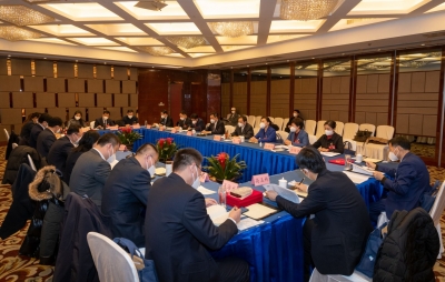 德州市政协主席卜祥联参加党派界别联组讨论时强调 争先树优作表率 奋发有为勇担当