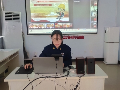 天衢新区宋官屯街道金河社区：开展“进企业 护安全”线上消防知识培训会