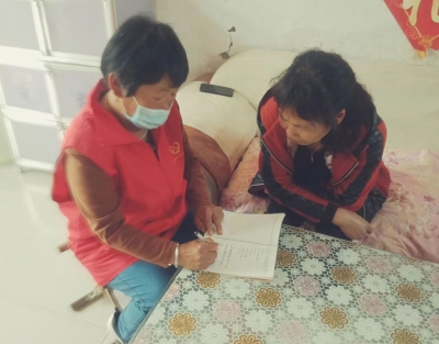 庆云县尚堂镇：“敲门行动”守护独居老人消防安全