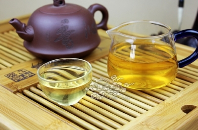 高迎春：新篇清目胜真茶 ——赏析王宁生第二部诗集《听涛》 