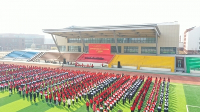 扣好人生第一粒扣子 | 我市启动“学雷锋志愿服务”集中行动