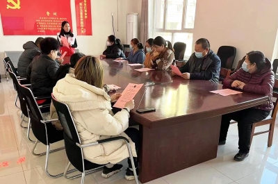 天衢新区宋官屯街道曹村社区：开展防电信诈骗宣传活动