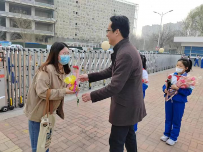 德州天衢新区多所小学举行庆祝妇女节主题活动