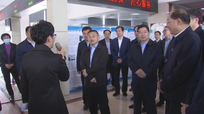 国家医疗保障局党组书记局长胡静林来陵城区调研