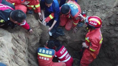 50分钟生死营救 | 3岁男童坠井 德州消防拆井成功救援