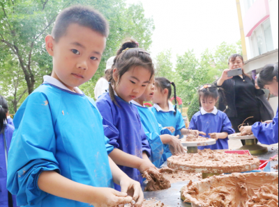 倾听儿童 相伴成长 | 德州举行学前教育宣传月启动仪式