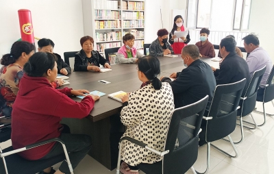 天衢新区宋官屯街道曹村社区开展阅读活动