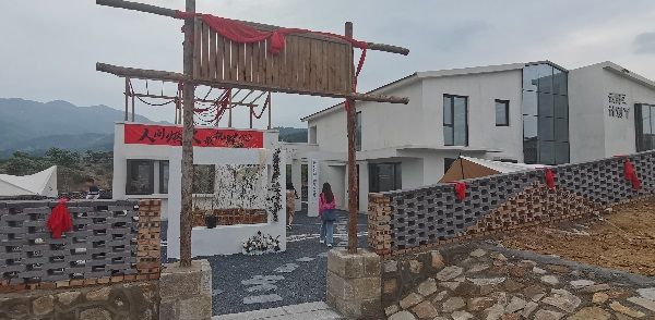 探寻齐长城丨长城脚下的山村成露营、采摘、度假的好去处