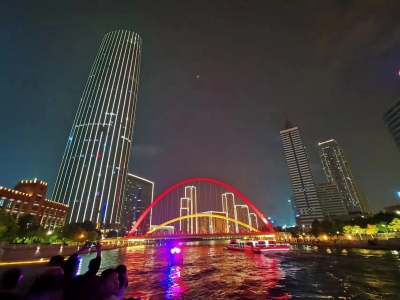 诗｜赵立章：海河灯光秀