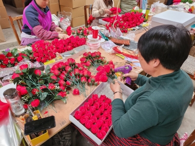 庆云县常家镇：手工坊内皂花香 共富工坊助力村民增收