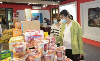 德报读图 | 东盟小商品城开门迎客！入驻国内外展商100余家，展出商品520余种